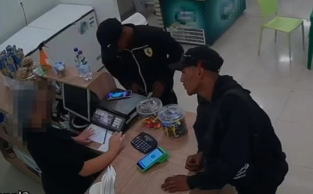 “Xaveco” em assalto: ladrão beija vítima após roubo