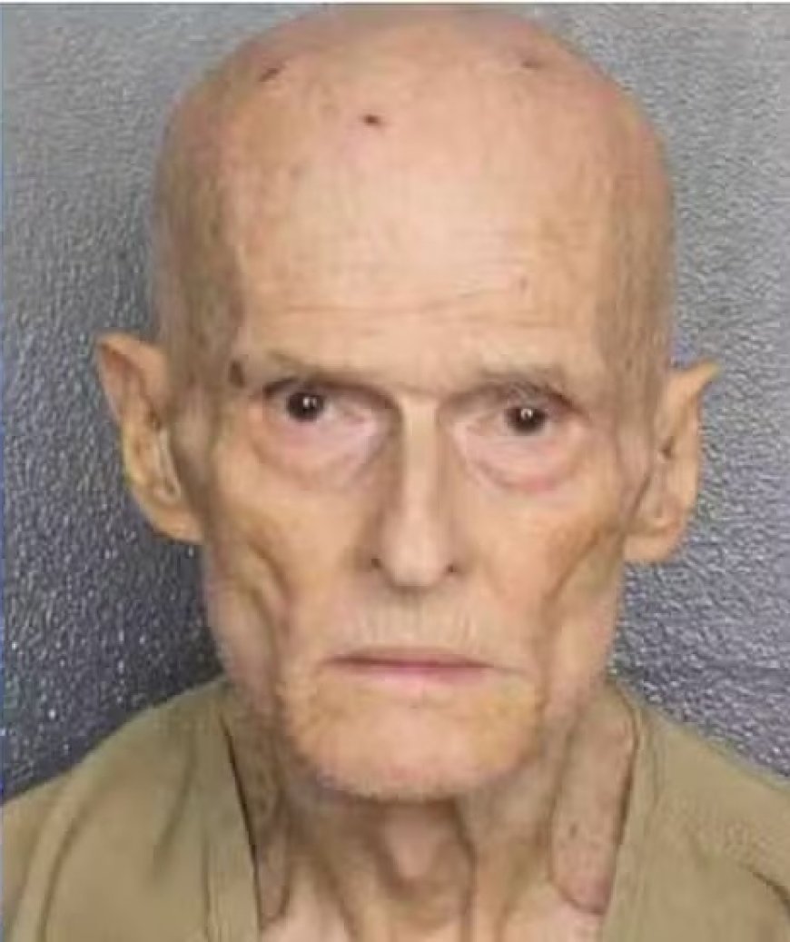 Homem de 79 anos é preso após circular apenas de calcinha fio-dental em condomínio