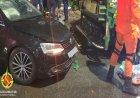 Motorista embriagado bate em caminhão de lixo e atropela gari