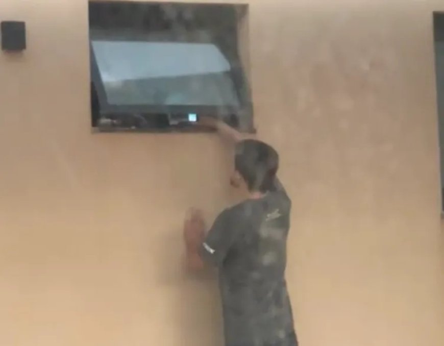 Homem filma vizinha tomando banho em condomínio e acaba preso