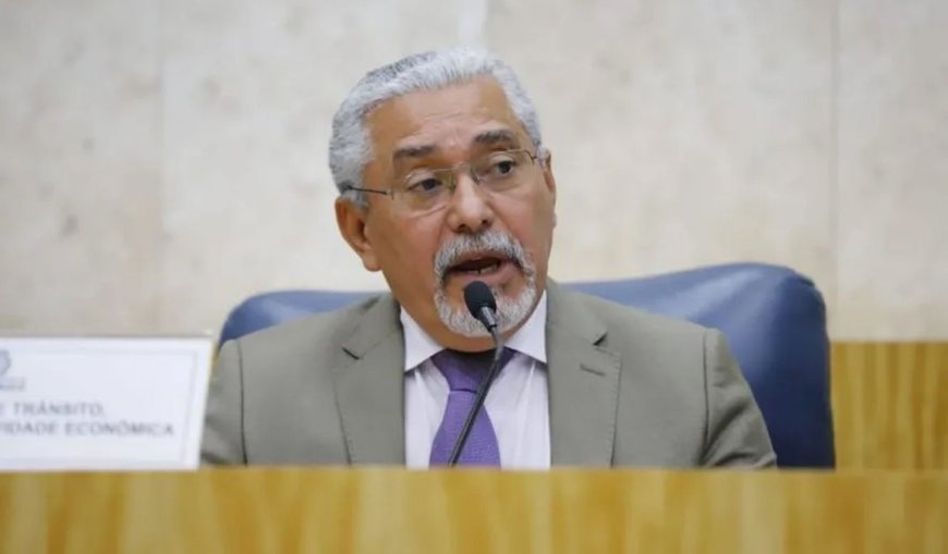 Vereador do PT preso por ligação com PCC pede afastamento do partido