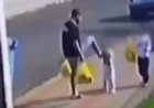Câmera flagra pai chutando filha de apenas 3 anos; vídeo causa revolta