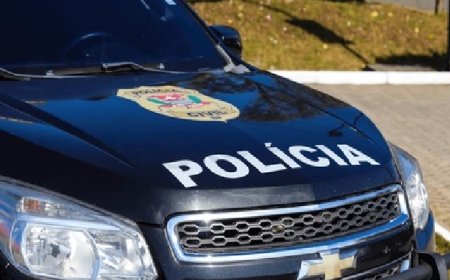 Norueguês é preso após mostrar pênis para adolescente em condomínio