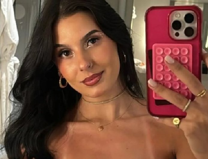 Ana Castela volta a deixar fãs babando com fotos de biquíni e revela segredo: "malhando igual doida"