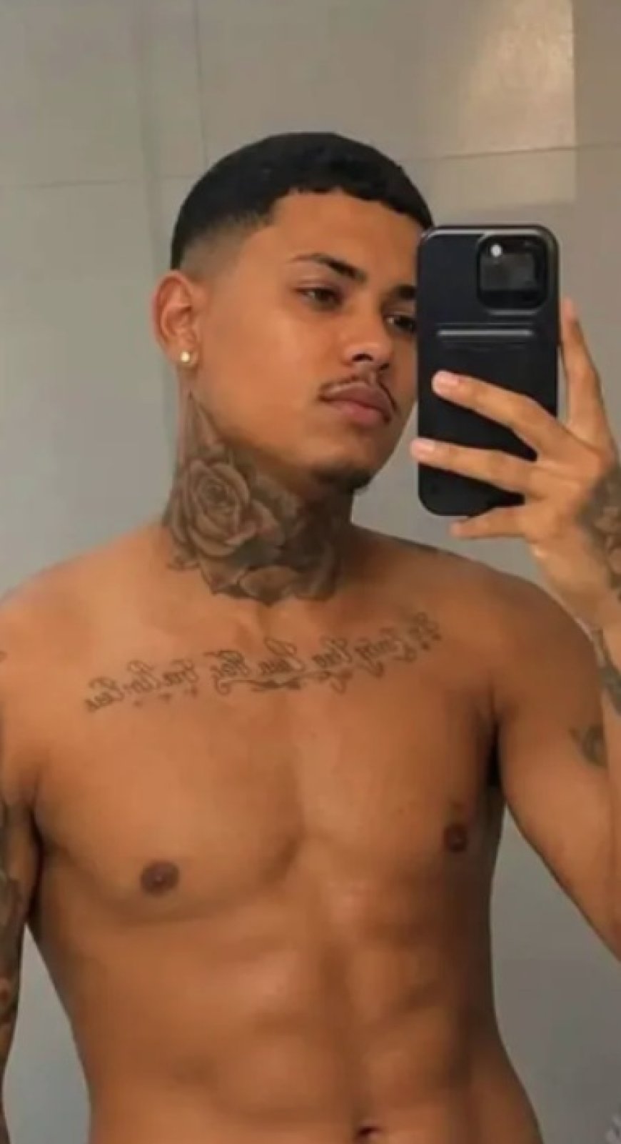 Jovem morre dias após doar rim ao pai que o expulsou de casa por ser gay